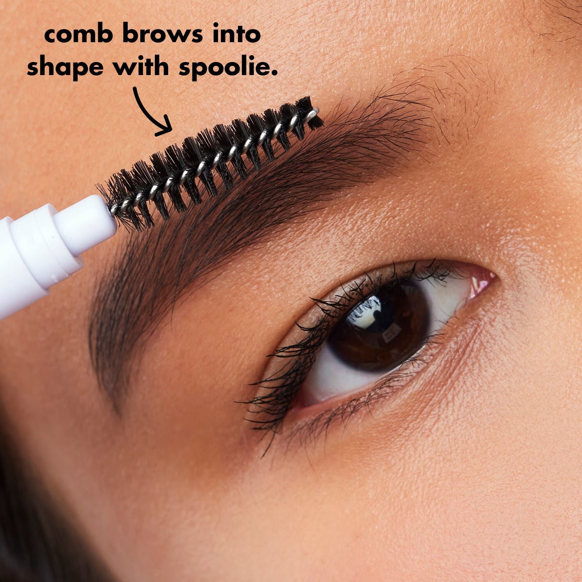 instant-lift-brow-pencil-q6 0326_EDU_InstantBrowLift_HowTo2_Spoolie.jpg