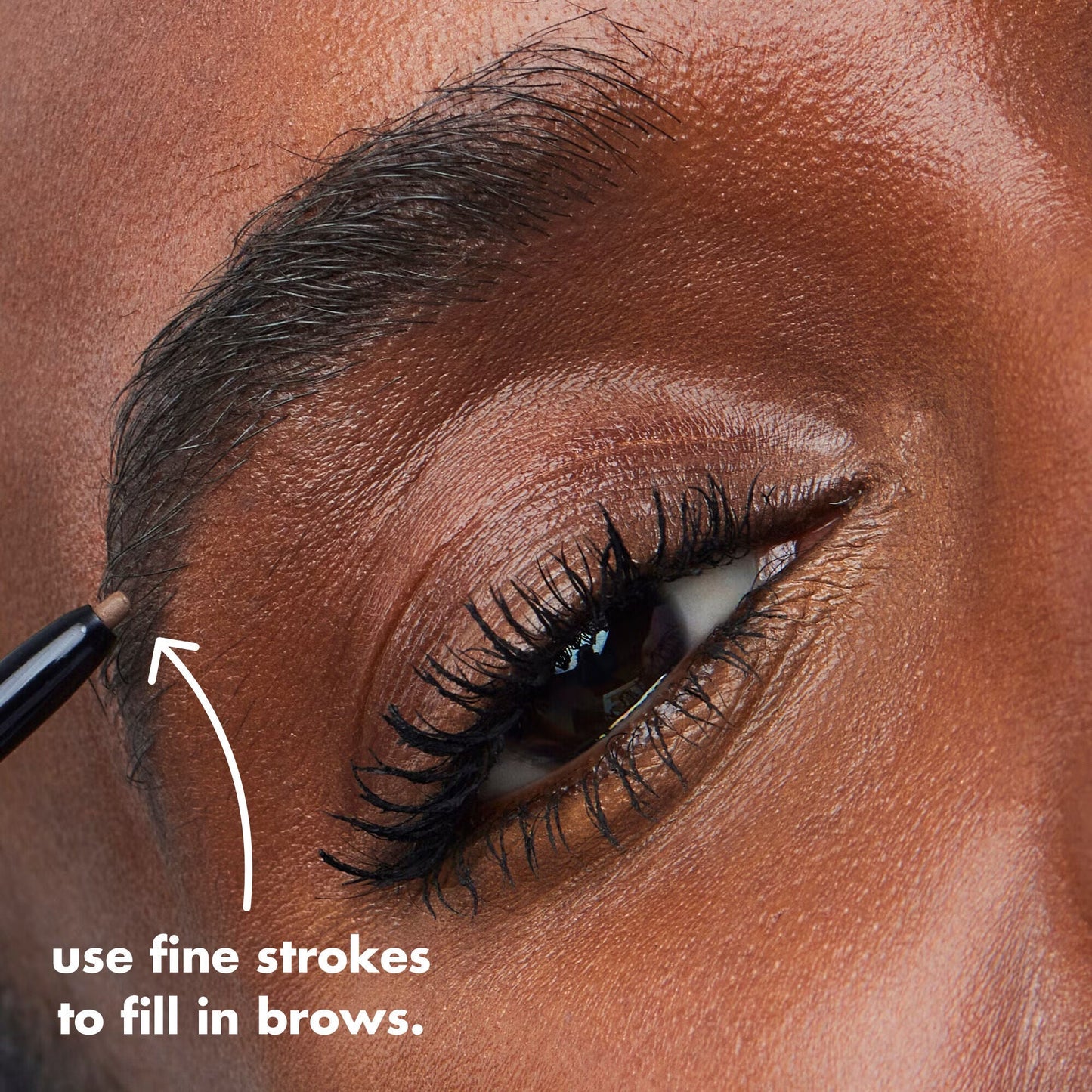 ultra-precise-brow-pencil-j4 0326_EDU_UltraPreciseBrowPencil_HowTo1_332a832e-07f8-4fbe-8409-141c15ce466c.jpg