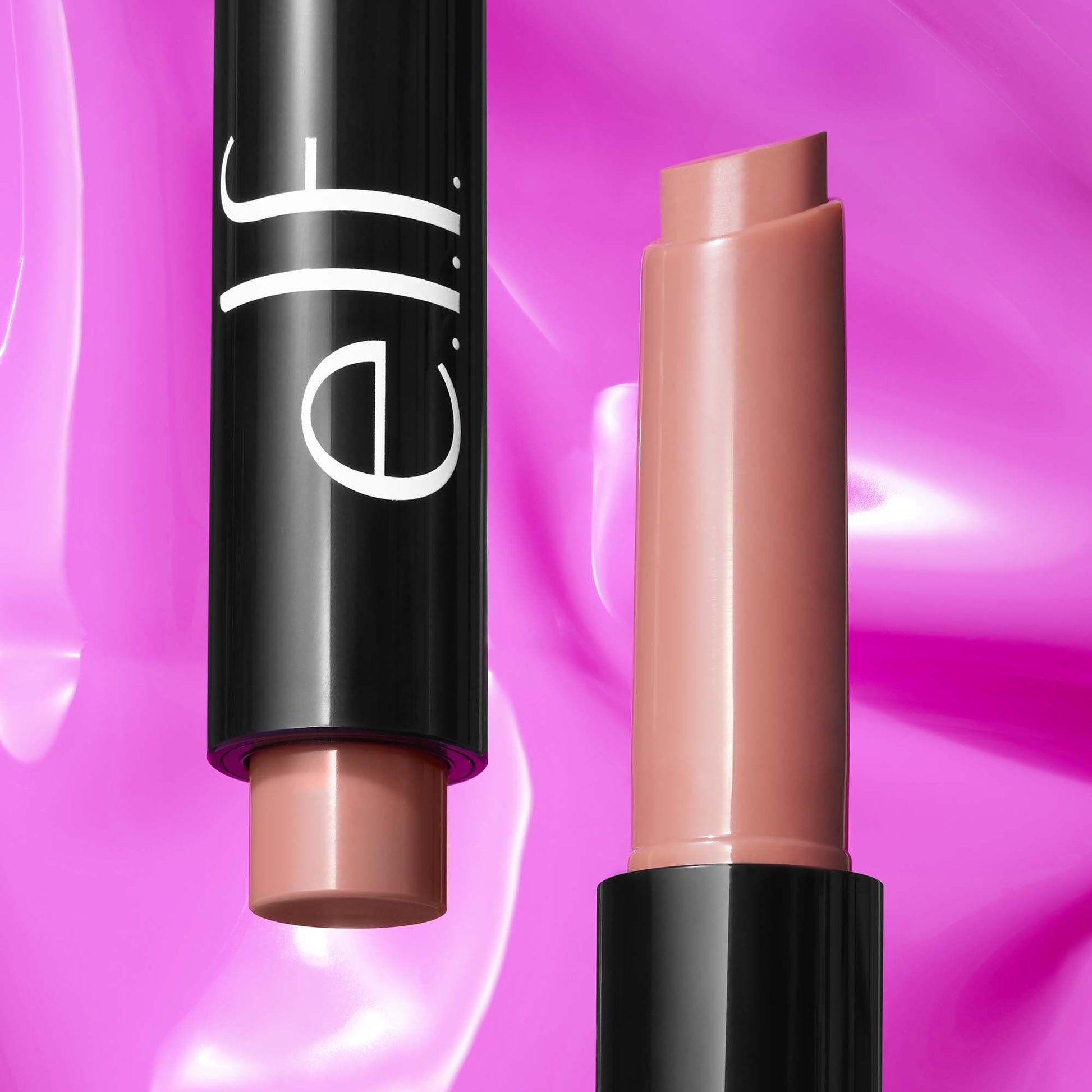 pout-clout-lip-plumping-pen-u0 082123_PC-LipPlump-ALT_Main-2_IGF.jpg