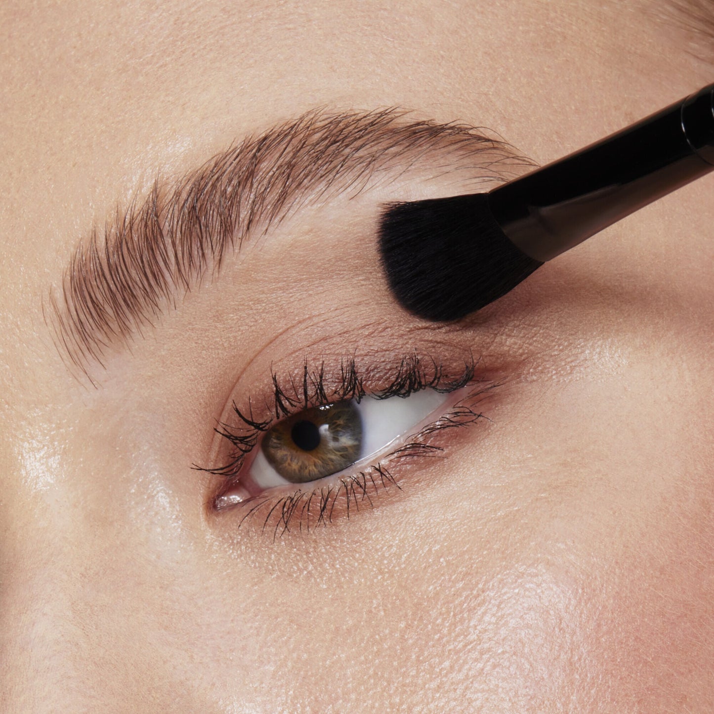 full-face-and-eye-makeup-brush-set-with-travel-case-b0 84674_FULL_FACE_EYE_BRUSH_SET_BLENDING_EYE_BRUSH_CARI_0137.jpg